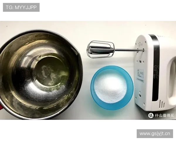 马琳家冰箱里塞满蛋白粉，连饮料都按克称着喝